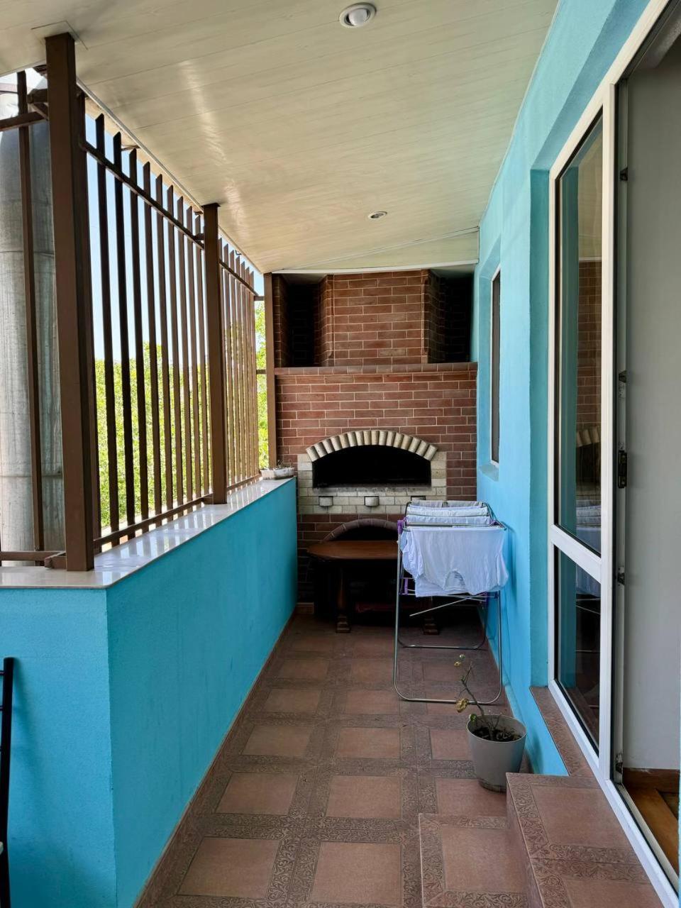 California Hostel Γιερεβάν Εξωτερικό φωτογραφία