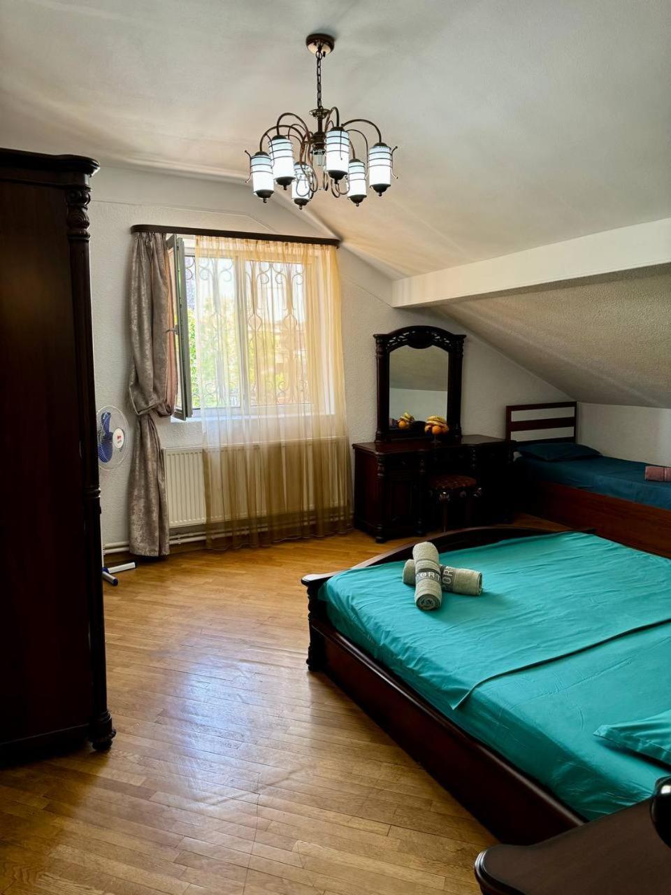 California Hostel Γιερεβάν Εξωτερικό φωτογραφία