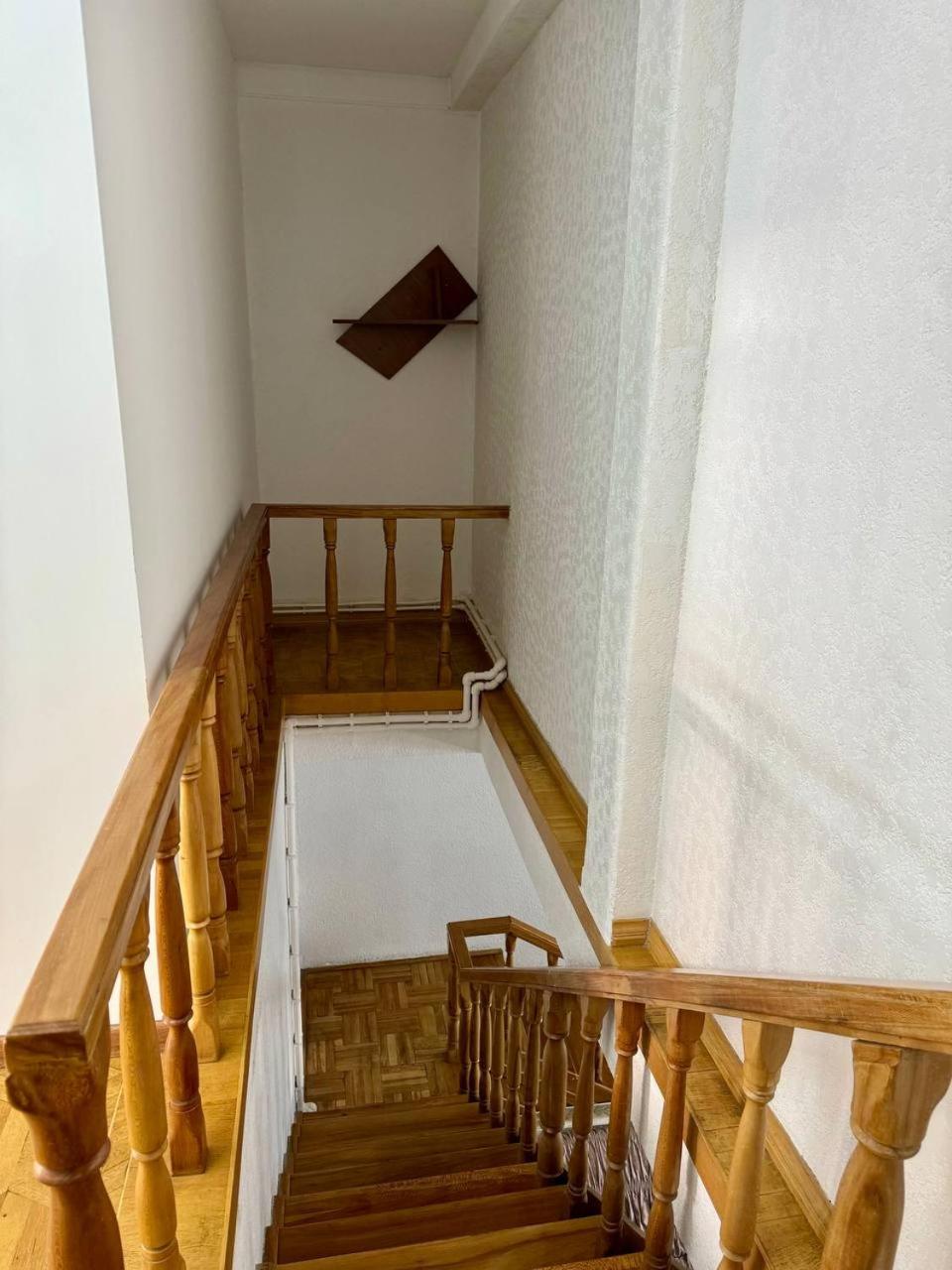 California Hostel Γιερεβάν Εξωτερικό φωτογραφία